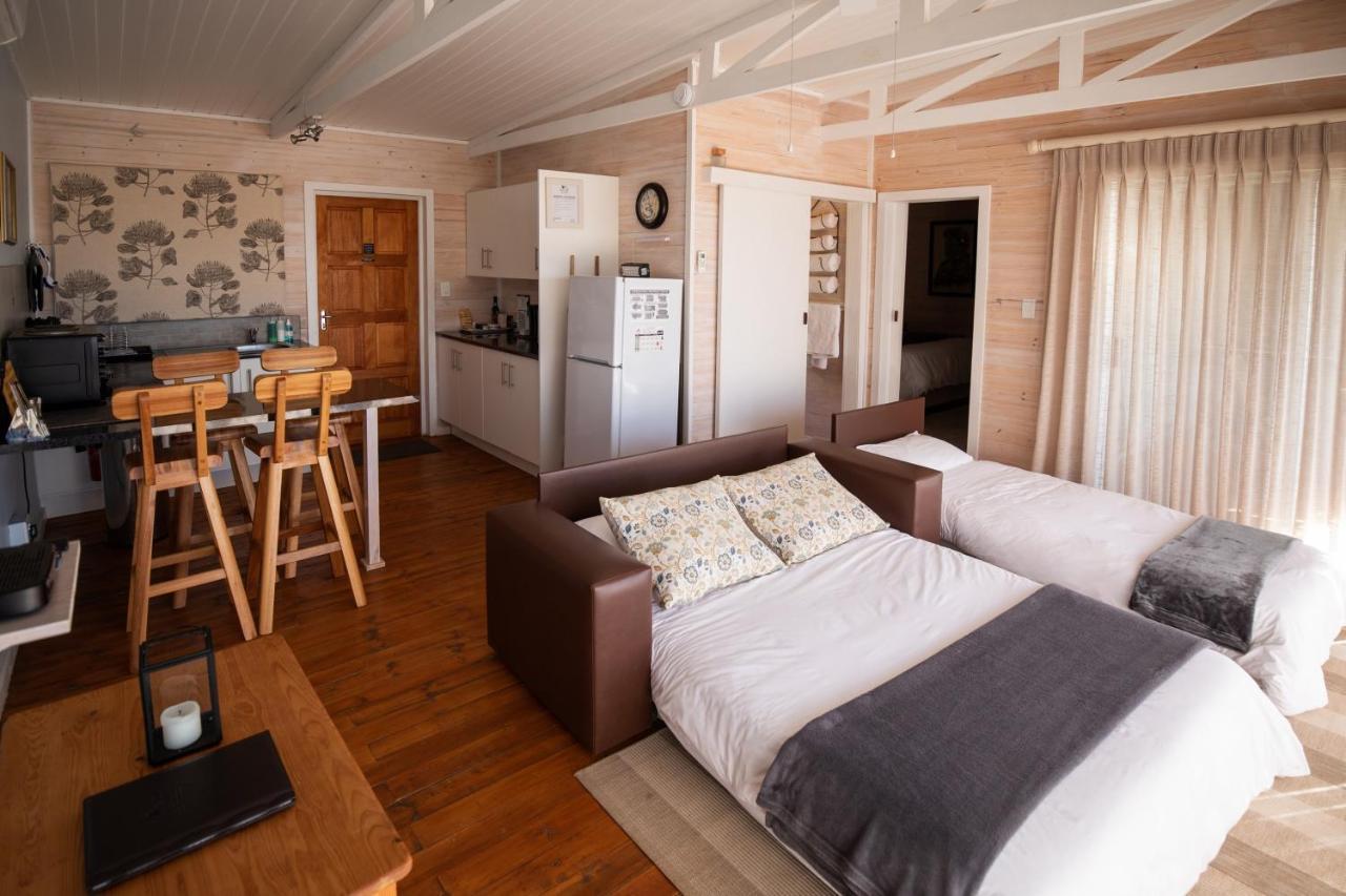Big Sky Cottages Wolseley Extérieur photo