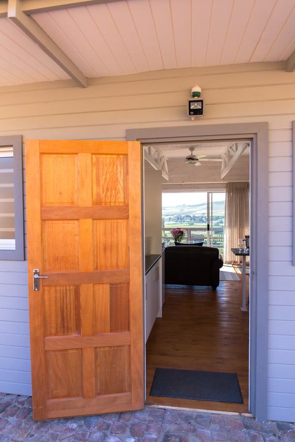 Big Sky Cottages Wolseley Extérieur photo